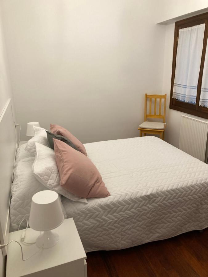 Angeles Sorazu - Ongi Etorri Lägenhet Zumaia Exteriör bild